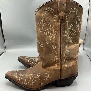 Smoky Mountain Jolene leather‎